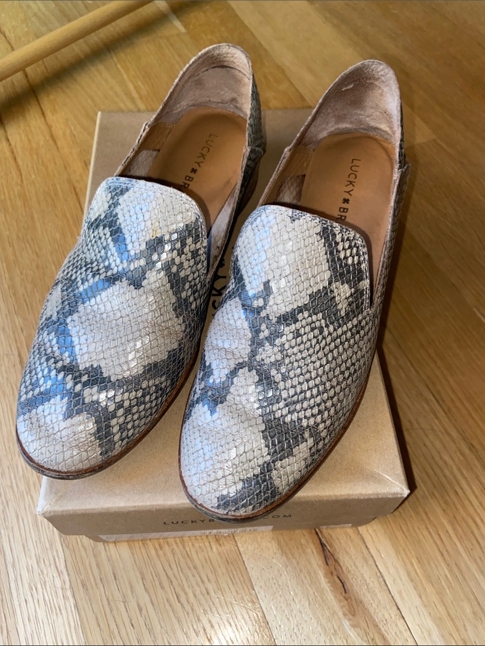 Lucky Brand Cahill Snakeskin Leather Flats Loafers Mules Slip-On Shoes 7.5